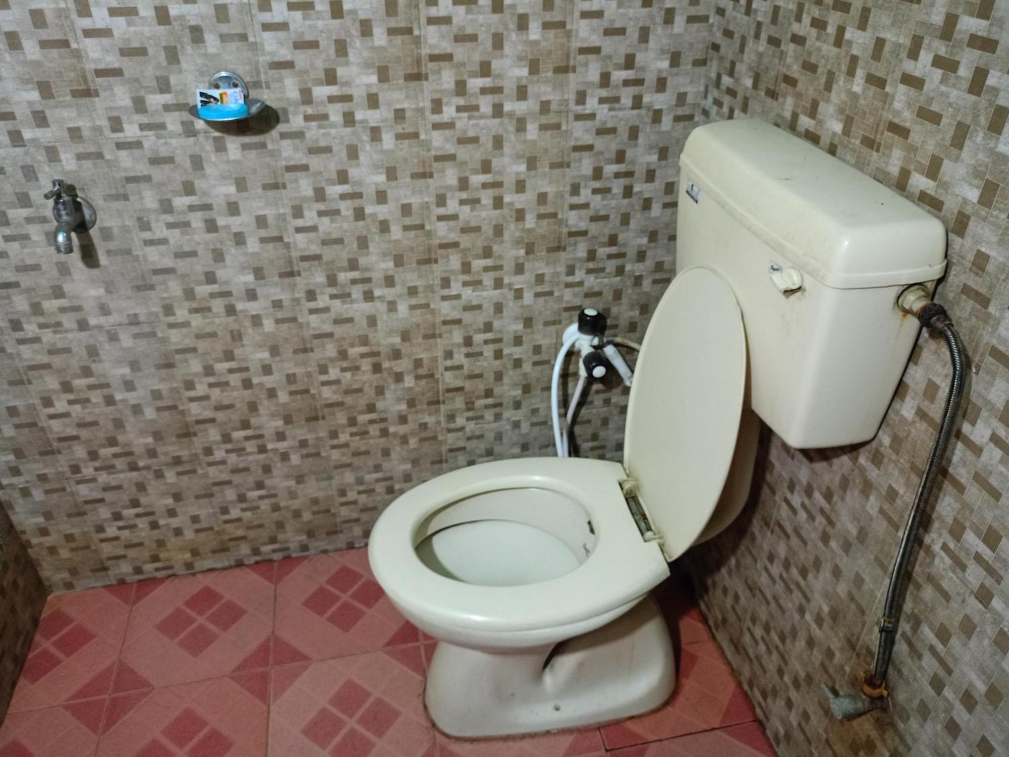 Comfort Inn グワーハーティー エクステリア 写真